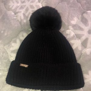 Steve Madden Pom Pom Beanie‎ Hat Black